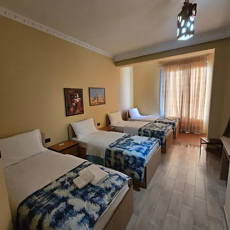 Hotel Vlora ホテル